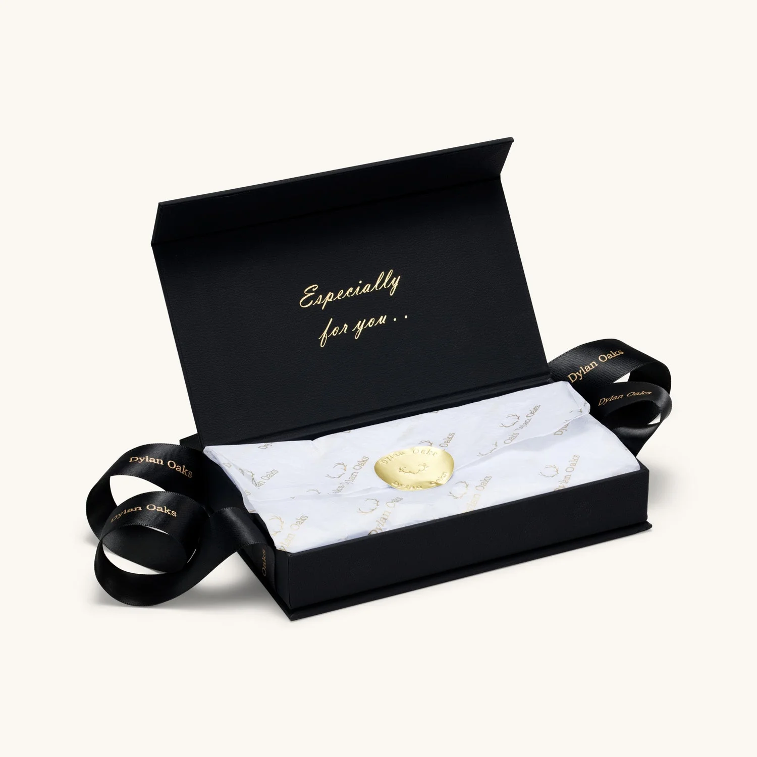 Amo Heart Necklace & Amore Heart Hoops Set Gold - Image 5